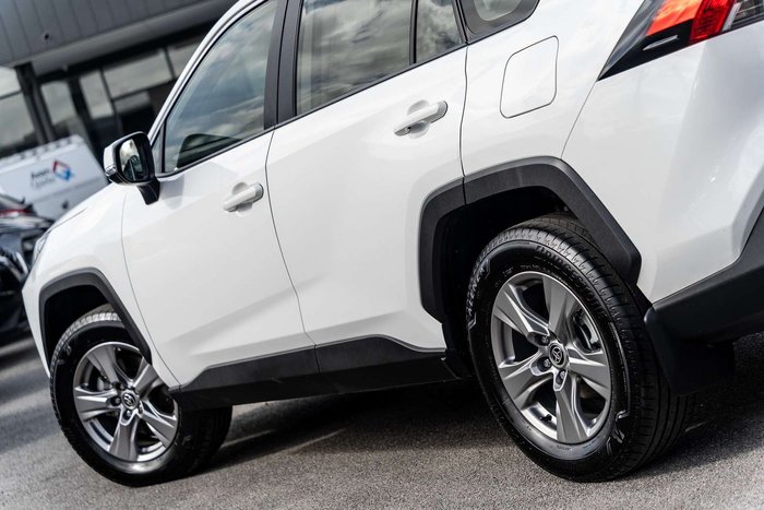 2024 Toyota RAV4 GX