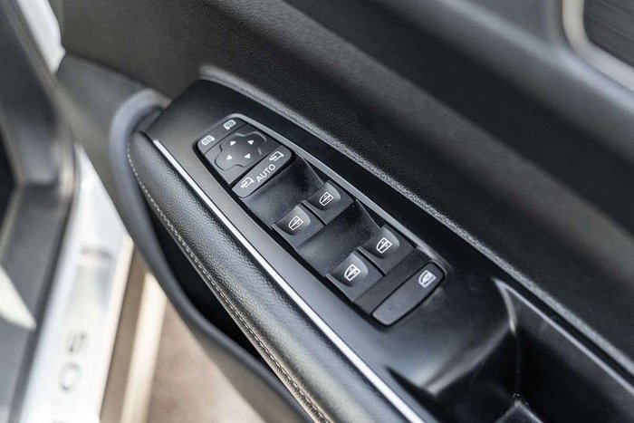 2023 Renault Koleos Zen