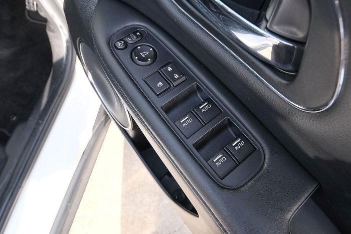 2015 Honda HR-V VTi-L