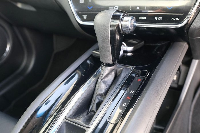 2015 Honda HR-V VTi-L