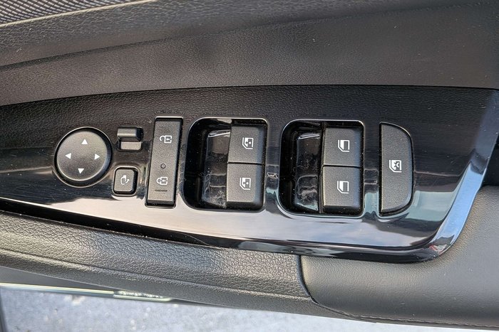 2022 Kia Sportage SX+