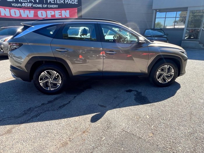 2025 Hyundai Tucson Hybrid