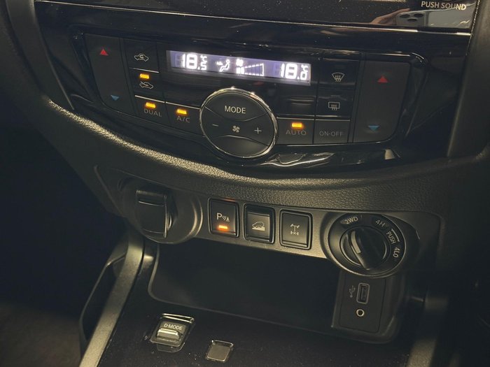 2023 Nissan Navara PRO-4X