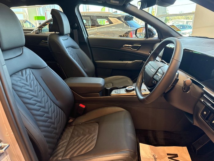 2026 KIA SPORTAGE GT-LINE