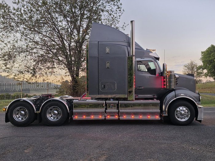 2019 Kenworth T610sar SAR