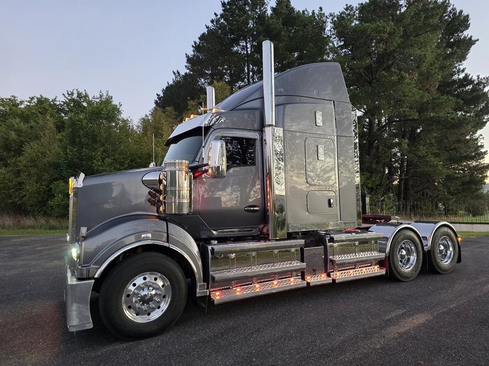 2019 Kenworth T610sar SAR