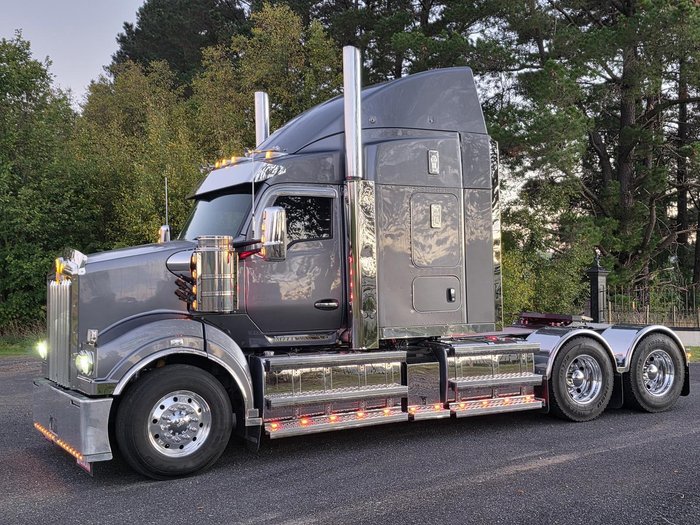 2019 Kenworth T610sar SAR