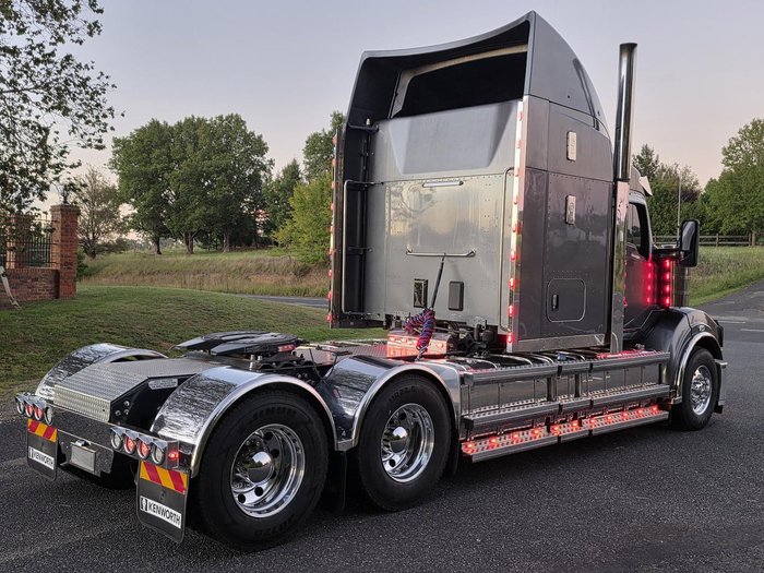 2019 Kenworth T610sar SAR