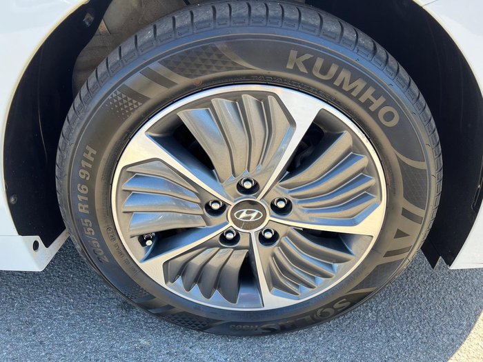 2020 Hyundai IONIQ Plug-in Elite