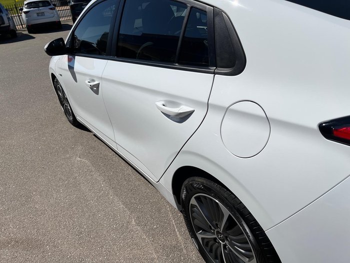 2020 Hyundai IONIQ Plug-in Elite