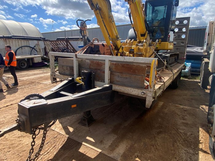 2017 North East Engineering Single Axle Pig Trailer