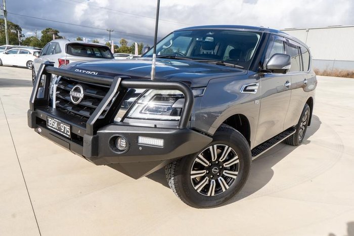 2022 Nissan Patrol Ti