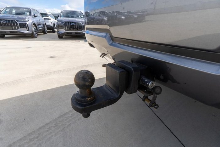 2022 Nissan Patrol Ti