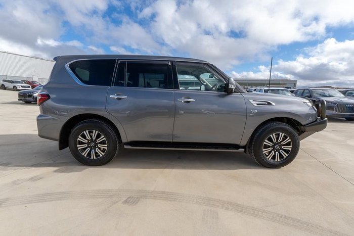 2022 Nissan Patrol Ti
