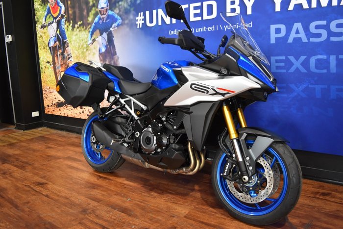 2025 Suzuki GSX-S1000GX (GSX-S1000XRRE) Blue