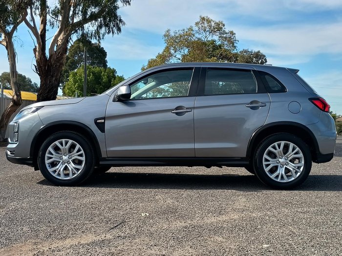 2022 Mitsubishi ASX ES