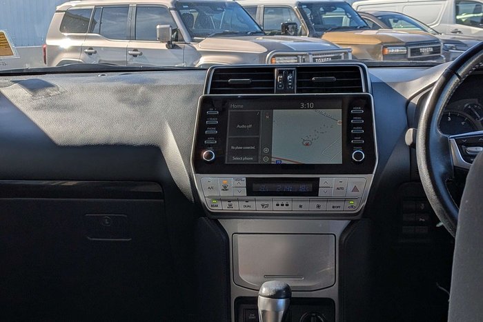 2023 Toyota Landcruiser Prado GXL