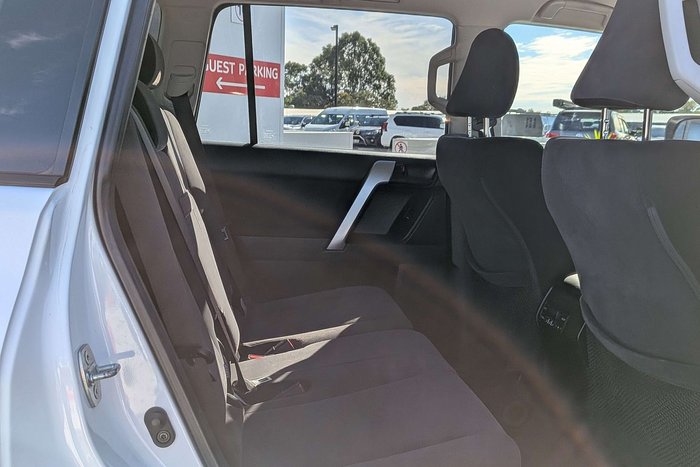 2023 Toyota Landcruiser Prado GXL