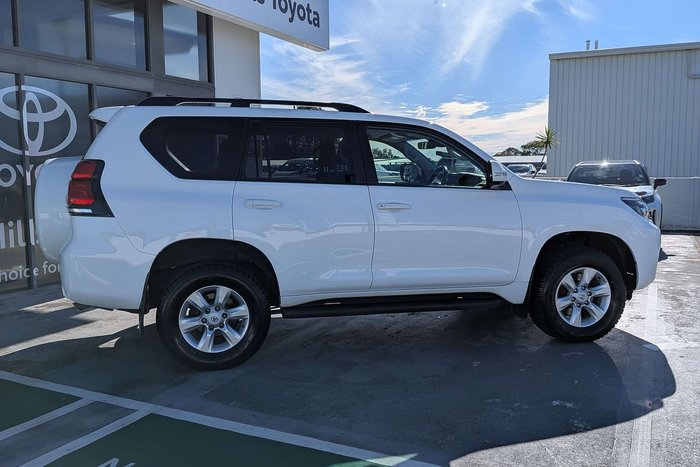 2023 Toyota Landcruiser Prado GXL
