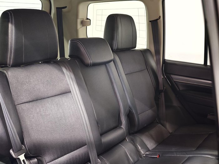 2020 Mitsubishi Pajero GLS