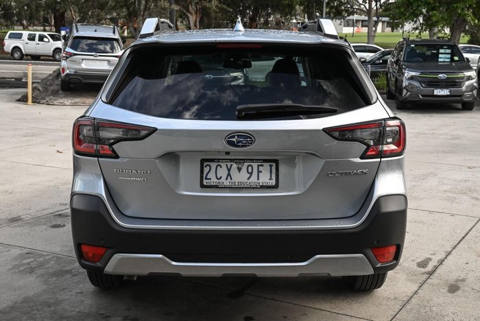 2025 Subaru Outback AWD Touring