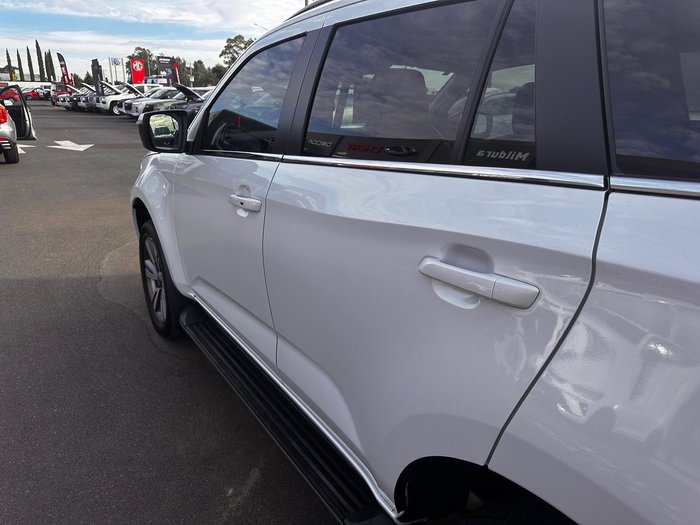 2024 Isuzu MU-X LS-T