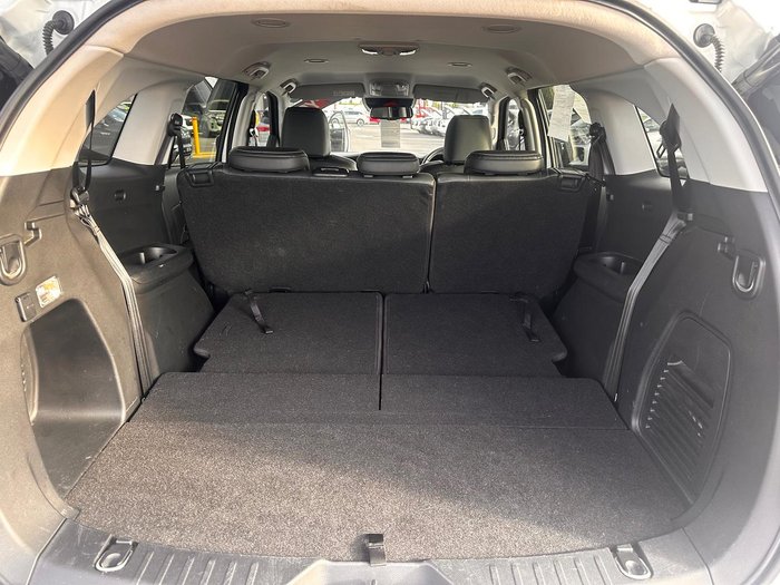 2024 Isuzu MU-X LS-T