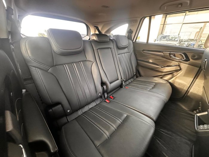 2024 Isuzu MU-X LS-T