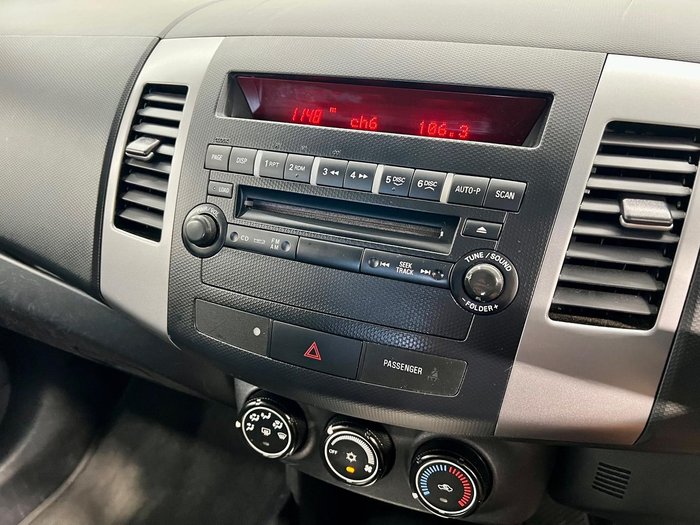 2010 Mitsubishi Outlander LS ZH MY10 4X4 On Demand Red