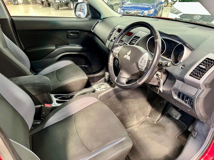 2010 Mitsubishi Outlander LS ZH MY10 4X4 On Demand Red