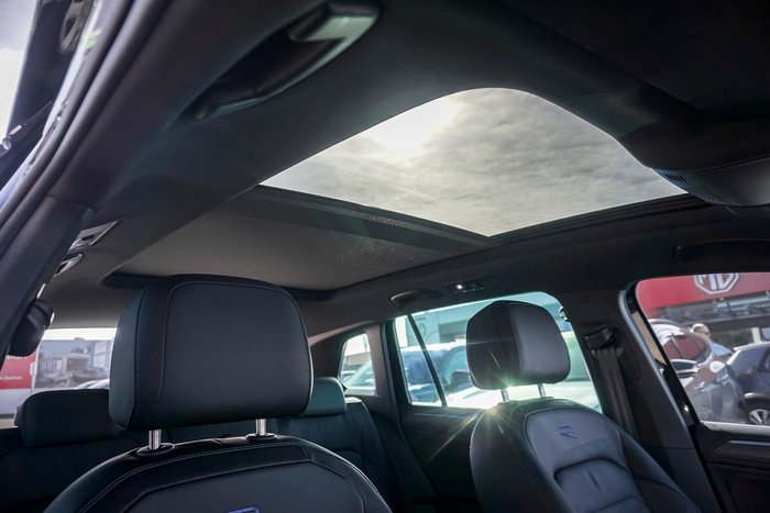 2023 Volkswagen Tiguan R