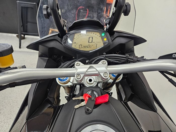 2015 APRILIA CAPONORD 1200 RALLY Black