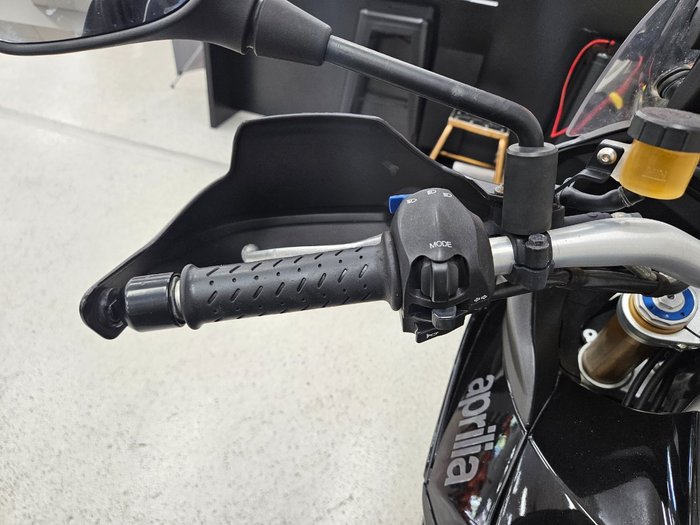 2015 APRILIA CAPONORD 1200 RALLY Black