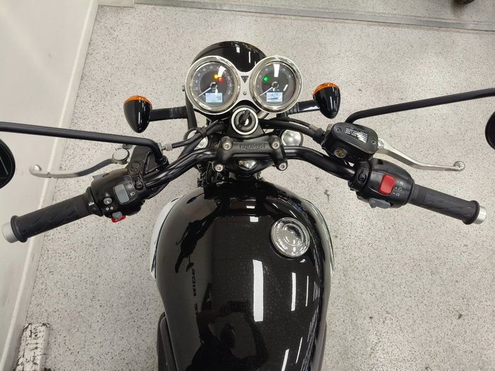 2020 Triumph BONNEVILLE T120 BLACK Black
