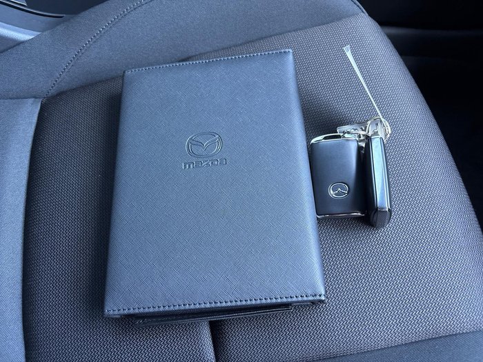 2025 Mazda 3 G20 Pure