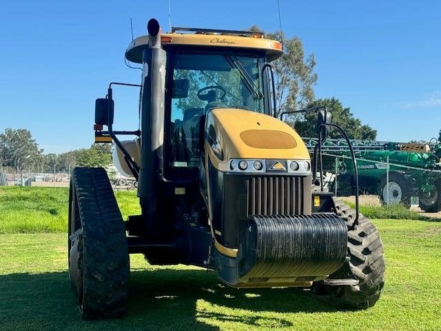 0 Challenger 765D Yellow