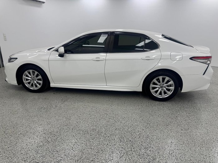 2019 Toyota Camry Ascent Sport ASV70R Glacier White