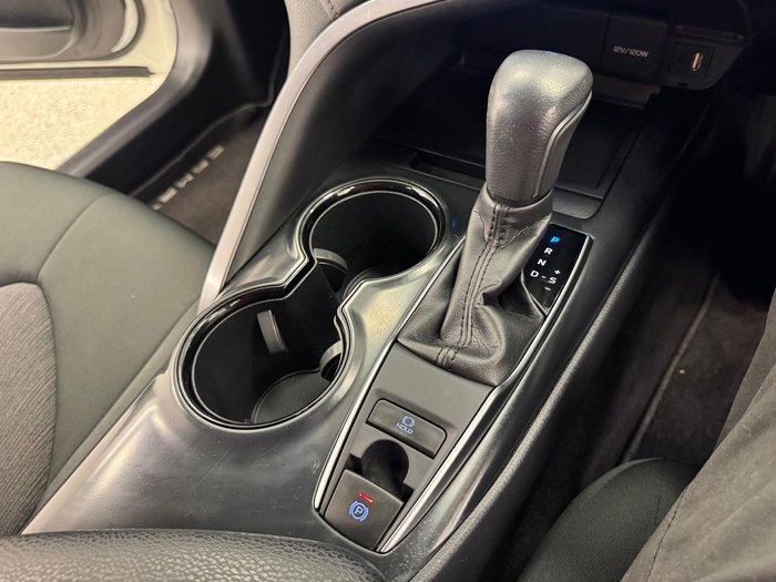 2019 Toyota Camry Ascent Sport ASV70R Glacier White