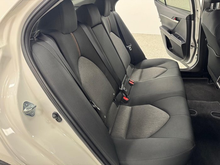 2019 Toyota Camry Ascent Sport ASV70R Glacier White
