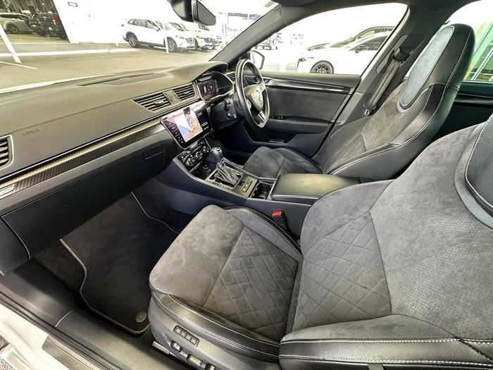 2020 SKODA Superb 206TSI SportLine