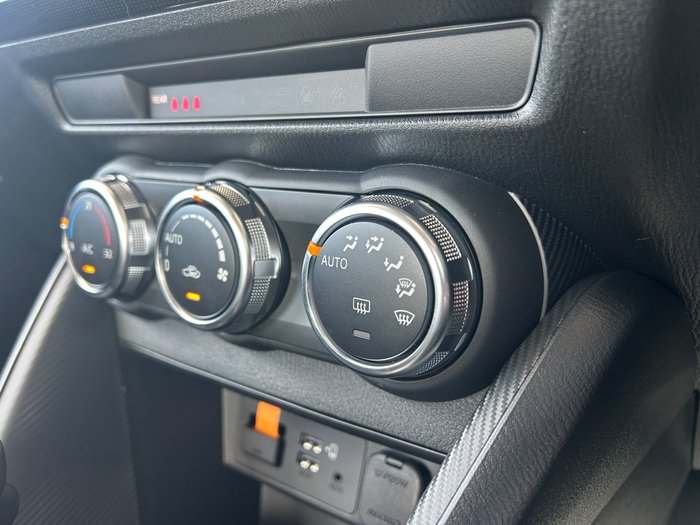 2025 Mazda 2 G15 Evolve