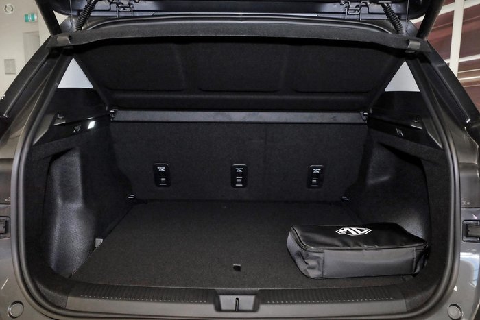 2025 MG MGS5 EV Essence 49