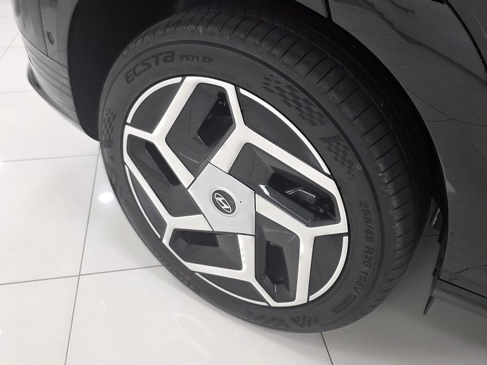 2026 Hyundai ELEXIO Elite