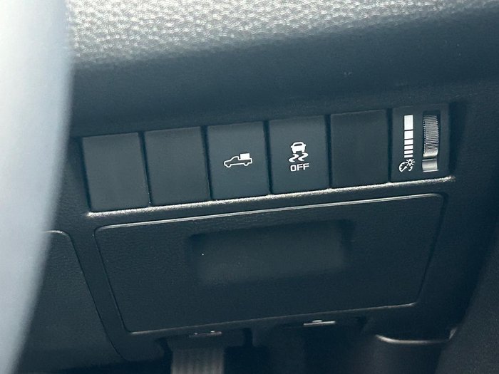 2024 Mazda BT-50 SP