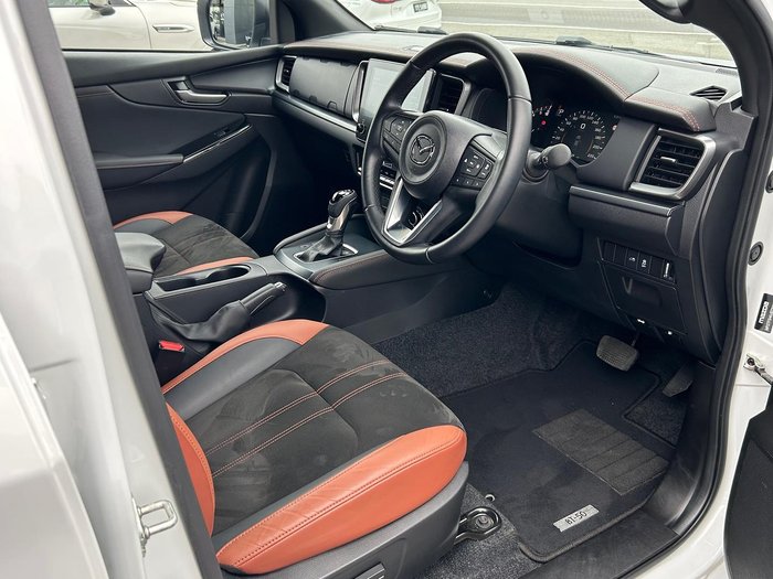2024 Mazda BT-50 SP