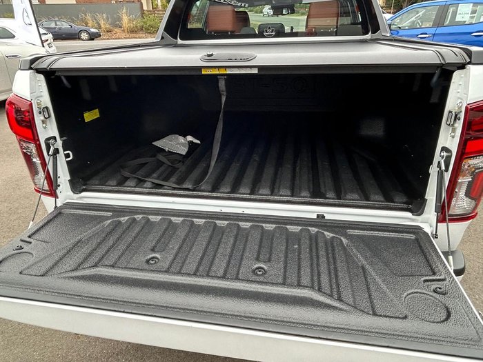 2024 Mazda BT-50 SP