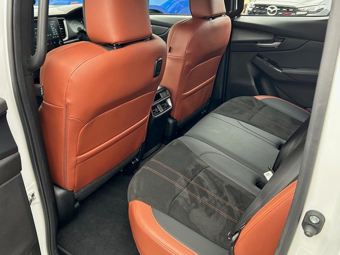 2024 Mazda BT-50 SP
