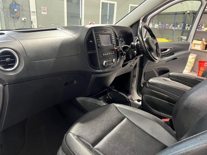 2018 Mercedes-Benz Valente 116BlueTEC 447 Brilliant Silver