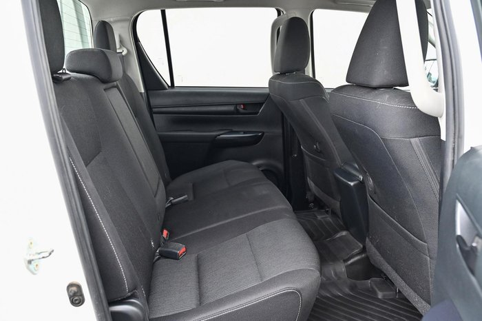 2023 Toyota Hilux SR GUN126R 4X4 Dual Range Glacier White