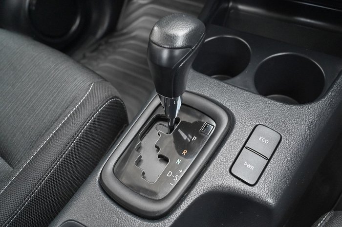 2023 Toyota Hilux SR GUN126R 4X4 Dual Range Glacier White